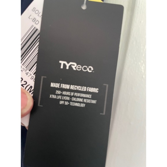 TYR New Durafast Navy Blue swimsuit one piece sz32 ( M) - Picture 4 of 5